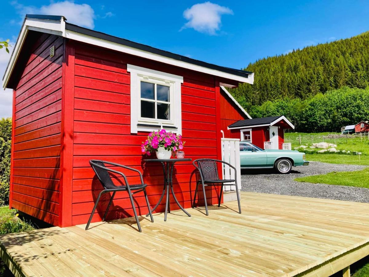 Rodseth Gardsovernatting Hytter Molde Exterior foto